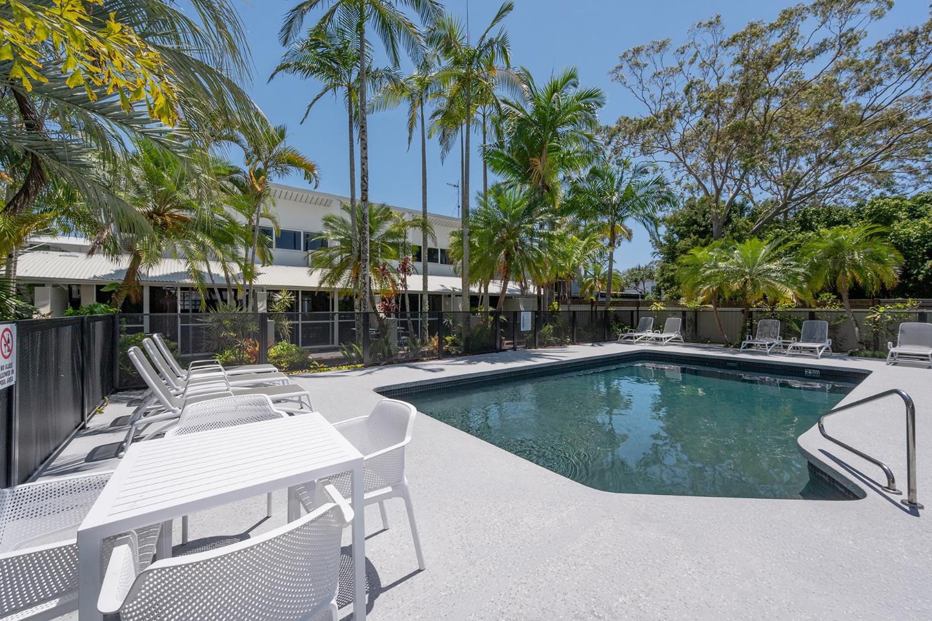 Caribbean Noosa Aparthotel Bagian luar foto