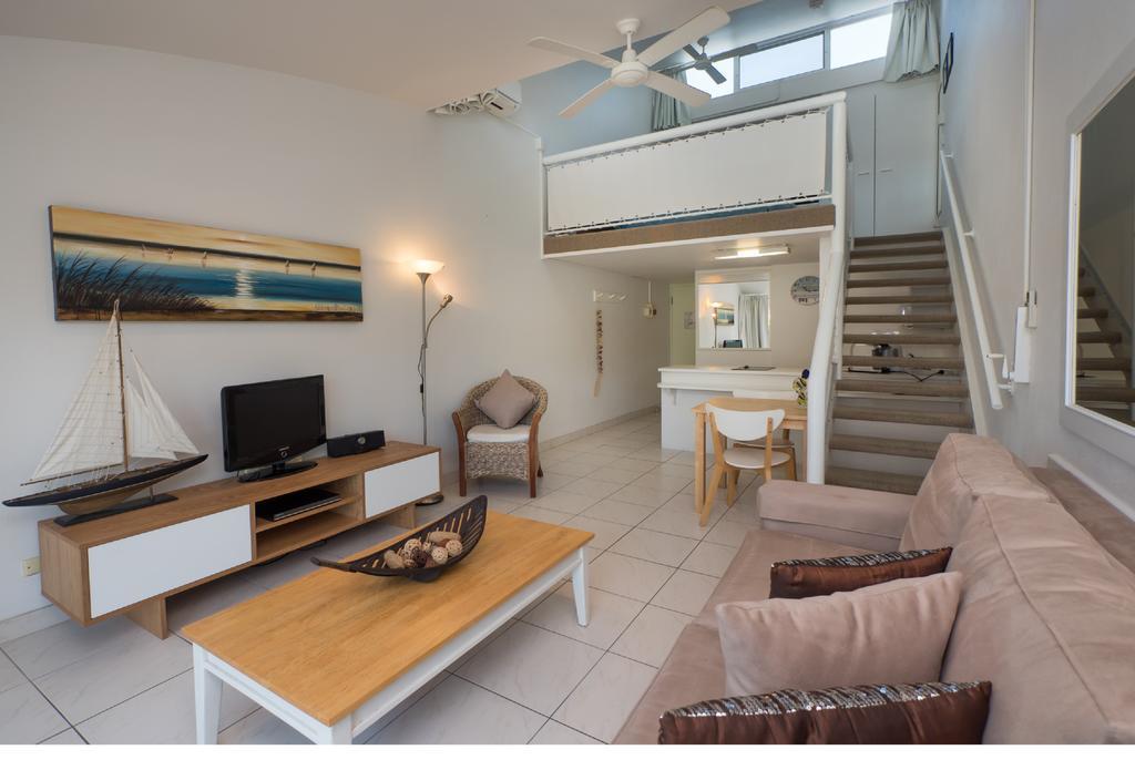 Caribbean Noosa Aparthotel Bagian luar foto