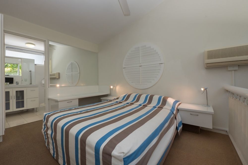 Caribbean Noosa Aparthotel Bagian luar foto