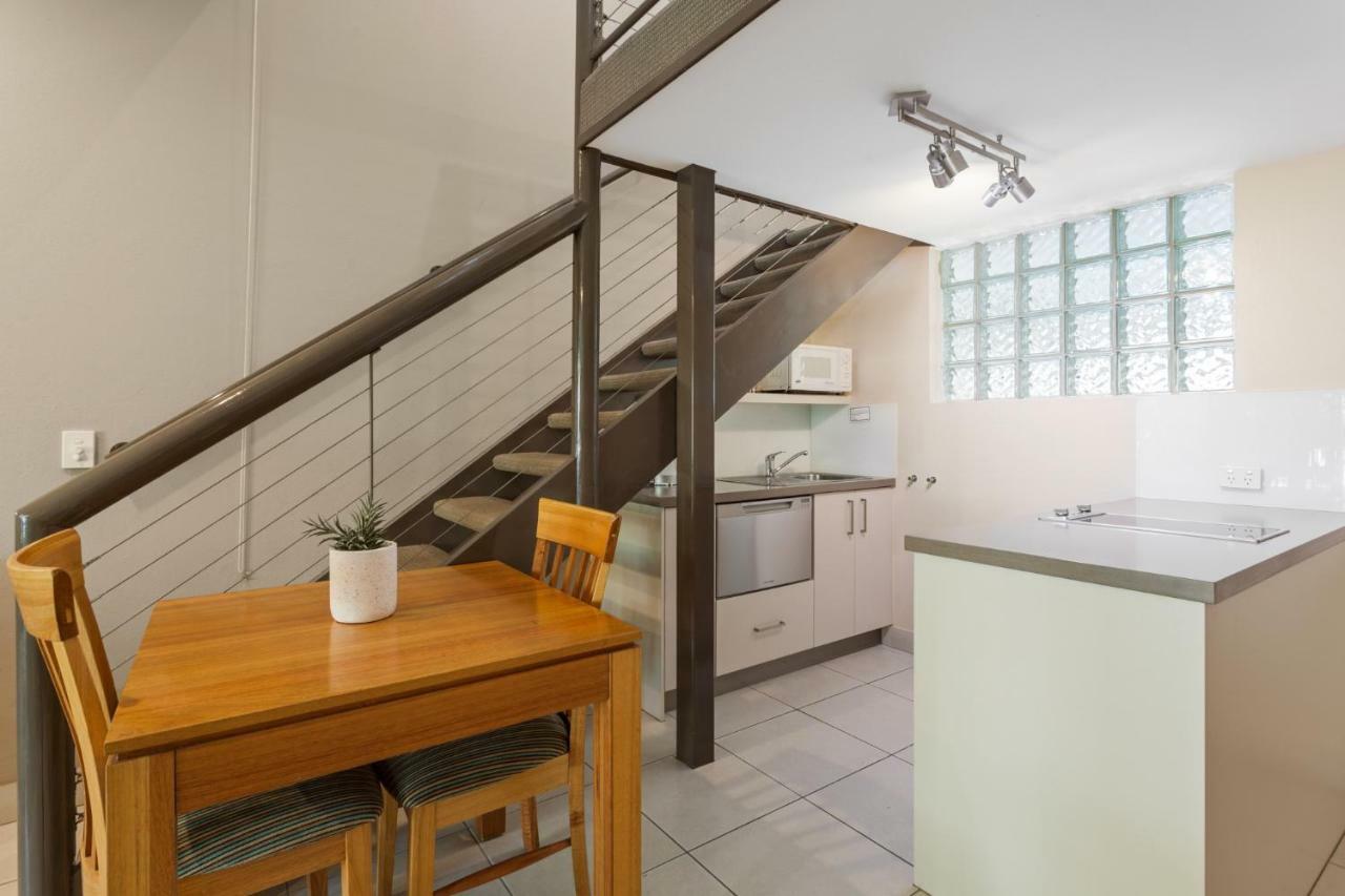 Caribbean Noosa Aparthotel Bagian luar foto