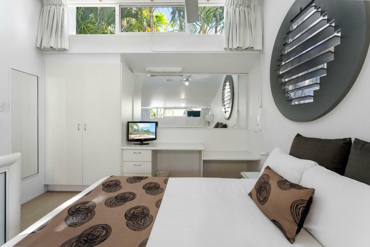 Caribbean Noosa Aparthotel Bagian luar foto